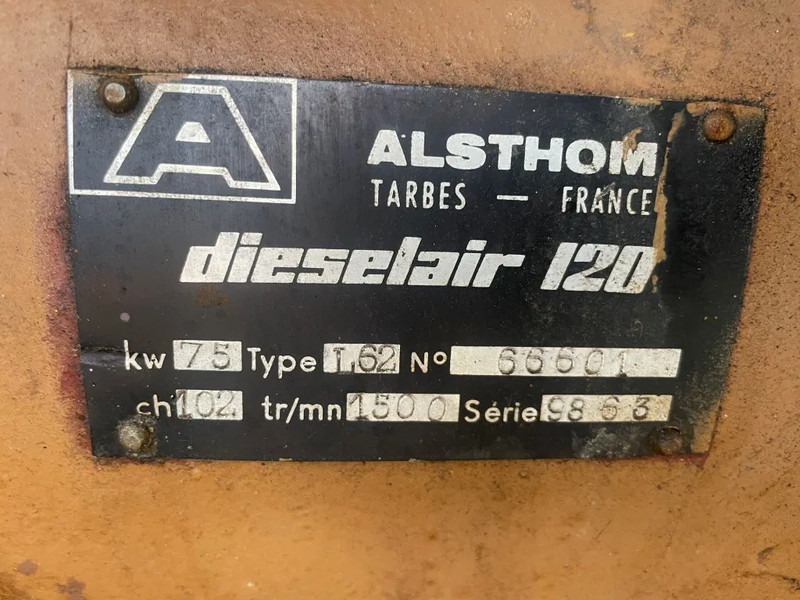 Dieselair Alsthom Unelec 85 kVA noodstroom generatorset ex Emergency - Stromgenerator: das Bild 3 Dieselair Alsthom Unelec 85 kVA noodstroom generatorset ex Emergency - Stromgenerator: das Bild 3