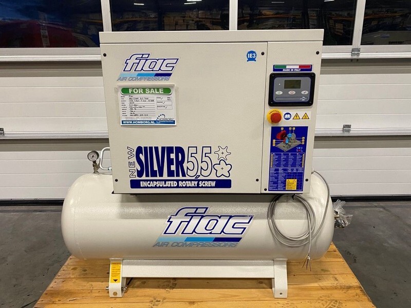 Fiac NewSilver 5.5 / 200 Silent 4 kW 450 L / min 10 Bar Elektrische Schroefcompressor met ketel - Luftkompressor: das Bild 2 Fiac NewSilver 5.5 / 200 Silent 4 kW 450 L / min 10 Bar Elektrische Schroefcompressor met ketel - Luftkompressor: das Bild 2