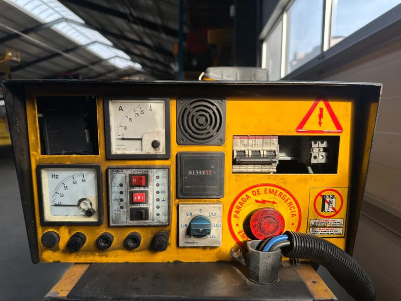 Hatz 2M41 15 kVA generatorset - Stromgenerator: das Bild 5 Hatz 2M41 15 kVA generatorset - Stromgenerator: das Bild 5