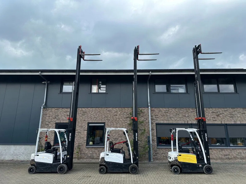 Hyster J1.8XN MWB 1.8 ton Triplex Freelift Sideshift Positioner Elektra Heftruck Accu 2023 - Elektrostapler: das Bild 1 Hyster J1.8XN MWB 1.8 ton Triplex Freelift Sideshift Positioner Elektra Heftruck Accu 2023 - Elektrostapler: das Bild 1