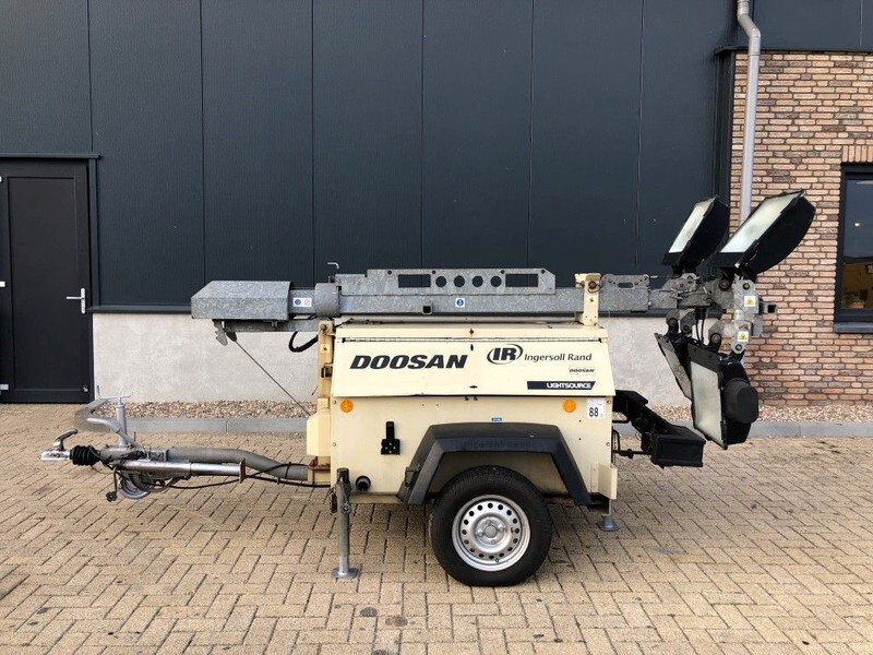 Ingersoll Rand Kubota LT6K 9 meter light tower generator - Lichtmasten: das Bild 1 Ingersoll Rand Kubota LT6K 9 meter light tower generator - Lichtmasten: das Bild 1