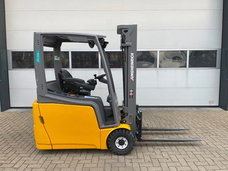 Gabelstapler Jungheinrich EFG 216K 1.6 ton Triplex Freelift Sideshift Elektra Heftruck Accu 2020: das Bild 15