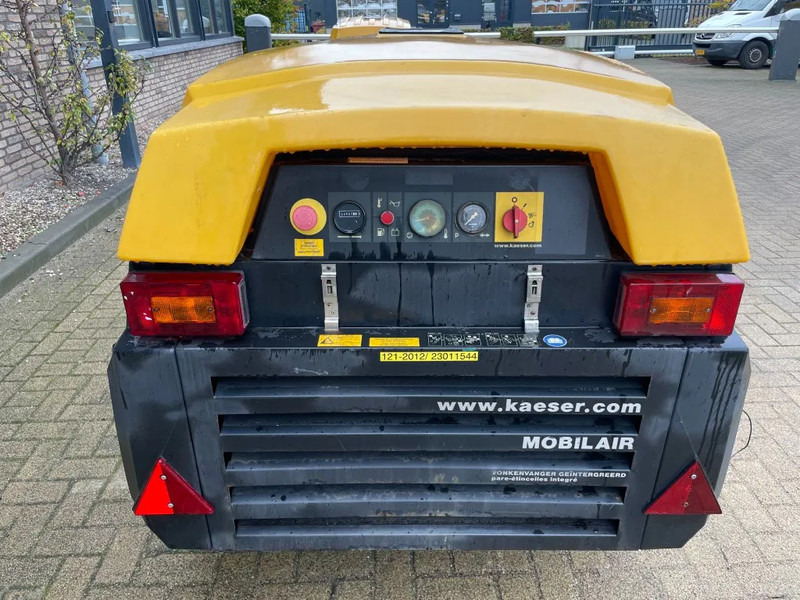 Kaeser M27 Kubota 2,7 m3 / min 7 Bar 18 kW Mobiele Silent Diesel Compressor - Luftkompressor: das Bild 4 Kaeser M27 Kubota 2,7 m3 / min 7 Bar 18 kW Mobiele Silent Diesel Compressor - Luftkompressor: das Bild 4