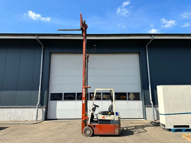Nissan N01L18U 1.8 ton Triplex Freelift Sideshift Elektra Heftruck Accu 2016 ! - Elektrostapler: das Bild 4 Nissan N01L18U 1.8 ton Triplex Freelift Sideshift Elektra Heftruck Accu 2016 ! - Elektrostapler: das Bild 4
