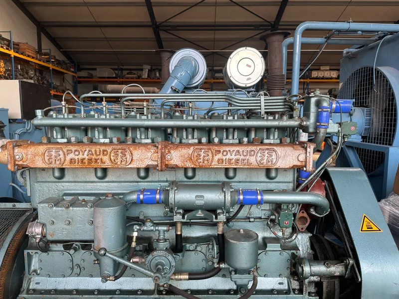 POYAUD Poyaud Leroy Somer 330 kVA noodstroom generatorset ex Emergency - Stromgenerator: das Bild 4 POYAUD Poyaud Leroy Somer 330 kVA noodstroom generatorset ex Emergency - Stromgenerator: das Bild 4