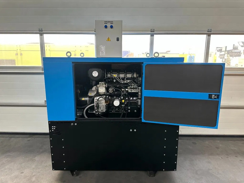 Perkins Leroy Somer 22 kVA Silent noodstroom systeem generatorset NSA ATS New ! - Stromgenerator: das Bild 2 Perkins Leroy Somer 22 kVA Silent noodstroom systeem generatorset NSA ATS New ! - Stromgenerator: das Bild 2