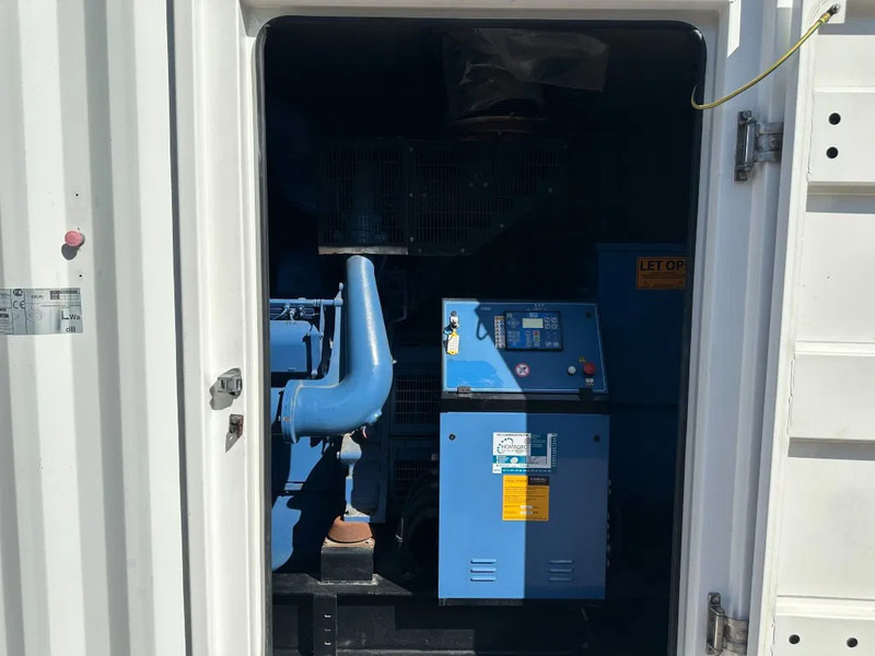 SDMO Perkins Leroy Somer 1460 kVA Silent generatorset Powerplant in 40 ft container - Stromgenerator: das Bild 3 SDMO Perkins Leroy Somer 1460 kVA Silent generatorset Powerplant in 40 ft container - Stromgenerator: das Bild 3
