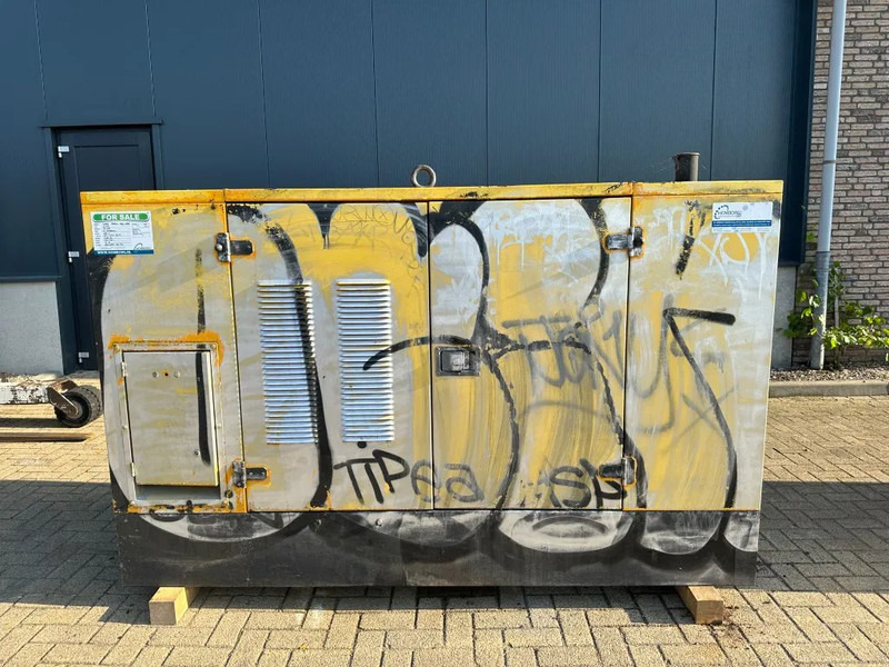 SDMO Perkins Leroy Somer 40 kVA Silent generatorset ex Emergency 206 hours ! - Stromgenerator: das Bild 1 SDMO Perkins Leroy Somer 40 kVA Silent generatorset ex Emergency 206 hours ! - Stromgenerator: das Bild 1