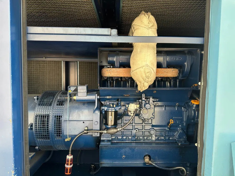 SDMO VM Leroy Somer 30 kVA Silent noodstroom generatorset - Stromgenerator: das Bild 3 SDMO VM Leroy Somer 30 kVA Silent noodstroom generatorset - Stromgenerator: das Bild 3