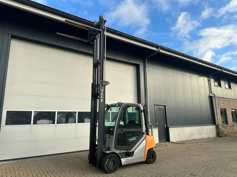 Still RX70-25 T 2.5 ton Duplex Freelift Sideshift LPG Heftruck 2019 - Treibgasstapler: das Bild 4 Still RX70-25 T 2.5 ton Duplex Freelift Sideshift LPG Heftruck 2019 - Treibgasstapler: das Bild 4