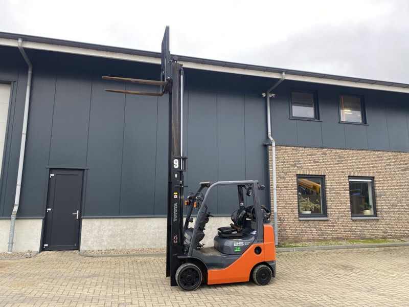 Treibgasstapler Toyota 8FGCU25 2.5 ton Duplex Sideshift LPG Heftruck: das Bild 5
