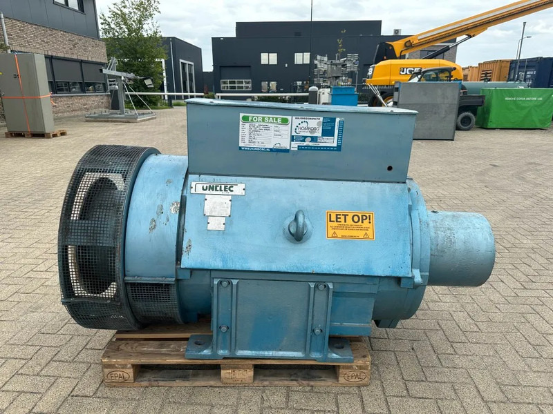UNELEC 800 kVA generatordeel Alternator Unelec Ex Emergency Dubbel gelagerd Double Bearing - Stromgenerator: das Bild 2 UNELEC 800 kVA generatordeel Alternator Unelec Ex Emergency Dubbel gelagerd Double Bearing - Stromgenerator: das Bild 2