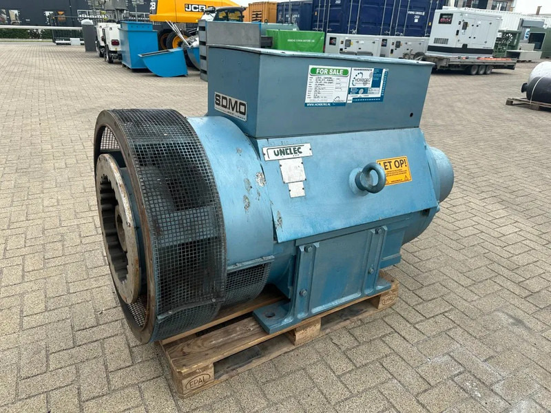 UNELEC 800 kVA generatordeel Alternator Unelec Ex Emergency Dubbel gelagerd Double Bearing - Stromgenerator: das Bild 1 UNELEC 800 kVA generatordeel Alternator Unelec Ex Emergency Dubbel gelagerd Double Bearing - Stromgenerator: das Bild 1