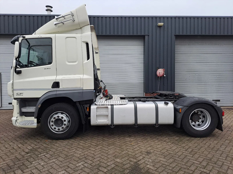 DAF CF NL TREKKER, MANUEL GEAR, LOW KM - Sattelzugmaschine: das Bild 4 DAF CF NL TREKKER, MANUEL GEAR, LOW KM - Sattelzugmaschine: das Bild 4