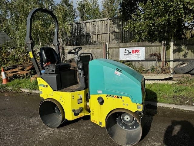 Ammann ARX 12 - Straßenwalze: das Bild 1 Ammann ARX 12 - Straßenwalze: das Bild 1