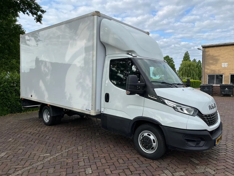 Iveco Daily 35C16 Achterdeuren (15 diverse modellen op voorraad) - Koffer Transporter, Transporter mit Doppelkabine: das Bild 5 Iveco Daily 35C16 Achterdeuren (15 diverse modellen op voorraad) - Koffer Transporter, Transporter mit Doppelkabine: das Bild 5