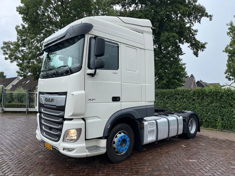 DAF XF 450 FT - Sattelzugmaschine: das Bild 1 DAF XF 450 FT - Sattelzugmaschine: das Bild 1