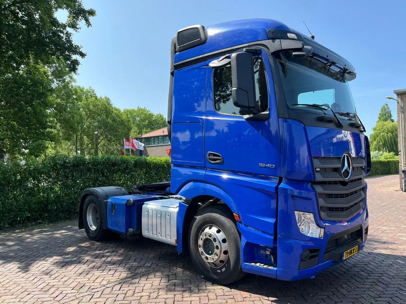 Mercedes-Benz Actros 1940 - Sattelzugmaschine: das Bild 5 Mercedes-Benz Actros 1940 - Sattelzugmaschine: das Bild 5