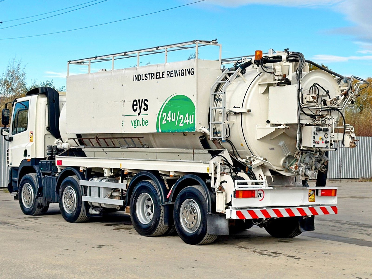 DAF CF 85.410 * Saug und Spülwagen +FUNK - Saug-/ Spülfahrzeug: das Bild 5 DAF CF 85.410 * Saug und Spülwagen +FUNK - Saug-/ Spülfahrzeug: das Bild 5