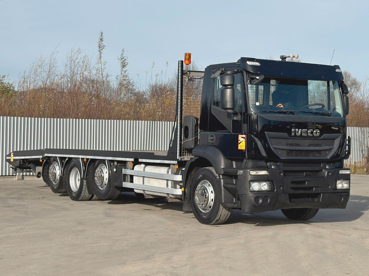 Iveco STRALIS 360 - Abschleppwagen: das Bild 1 Iveco STRALIS 360 - Abschleppwagen: das Bild 1