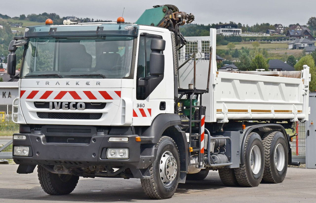 Iveco TRAKKER 360 * Kipper 5,20m* PK 16502 / FUNK*6x4 - Kipper, Autokran: das Bild 5 Iveco TRAKKER 360 * Kipper 5,20m* PK 16502 / FUNK*6x4 - Kipper, Autokran: das Bild 5