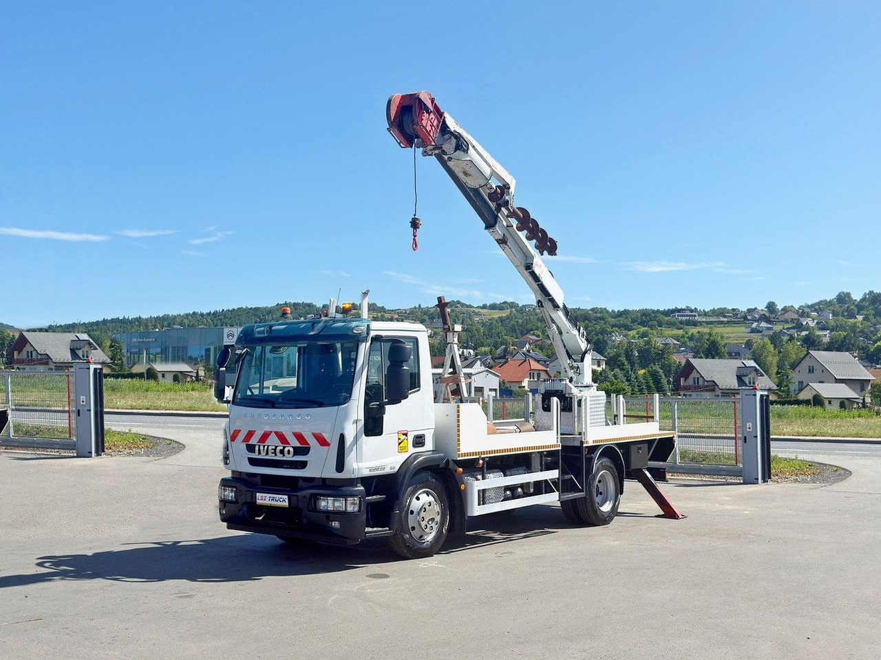 Iveco Eurocargo 120E22 * Bohrgerät auf LKW + FUNK *TOP - LKW, Autokran: das Bild 2 Iveco Eurocargo 120E22 * Bohrgerät auf LKW + FUNK *TOP - LKW, Autokran: das Bild 2