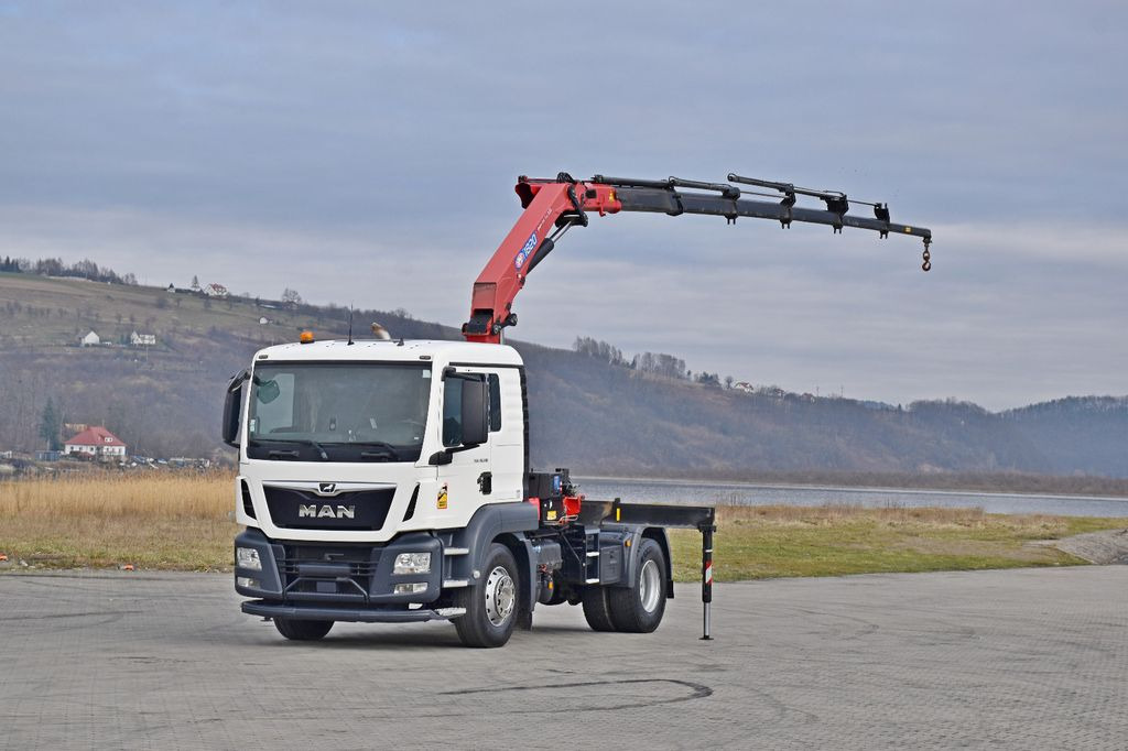 MAN TGS 18.500 Sattelzugmaschine + KRAN /FUNK MAN TGS 18.500 Sattelzugmaschine + KRAN /FUNK - Autokran: das Bild 2 MAN TGS 18.500 Sattelzugmaschine + KRAN /FUNK MAN TGS 18.500 Sattelzugmaschine + KRAN /FUNK - Autokran: das Bild 2