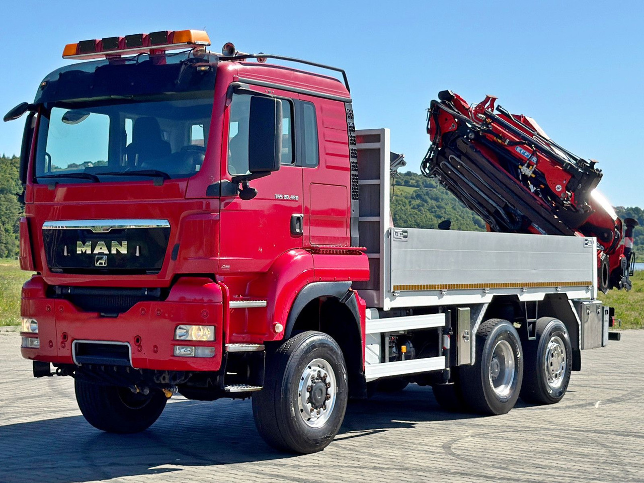 MAN TGS 28.480 * EFFER 255/5S + JIB 3S + FUNK * TOP - Autokran: das Bild 3 MAN TGS 28.480 * EFFER 255/5S + JIB 3S + FUNK * TOP - Autokran: das Bild 3