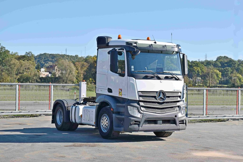 Mercedes-Benz ACTROS 1843 * Sattelzugmaschine * TOPZUSTAND - Sattelzugmaschine: das Bild 2 Mercedes-Benz ACTROS 1843 * Sattelzugmaschine * TOPZUSTAND - Sattelzugmaschine: das Bild 2
