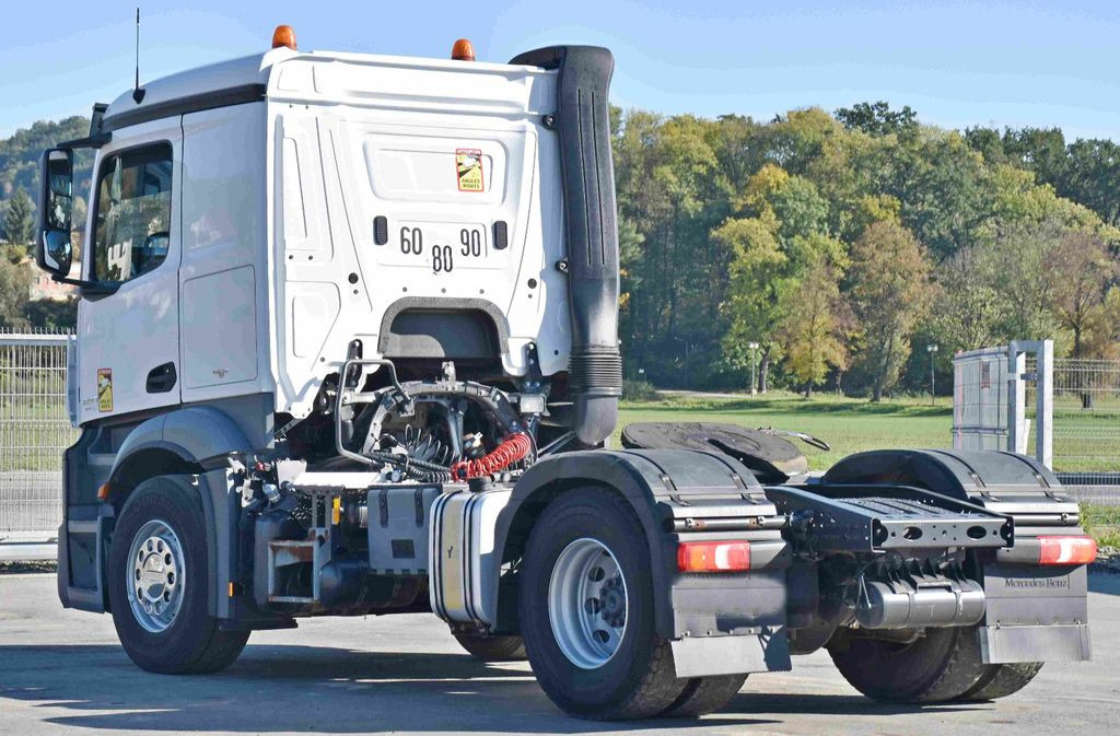 Mercedes-Benz ACTROS 1843 * Sattelzugmaschine * TOPZUSTAND - Sattelzugmaschine: das Bild 4 Mercedes-Benz ACTROS 1843 * Sattelzugmaschine * TOPZUSTAND - Sattelzugmaschine: das Bild 4