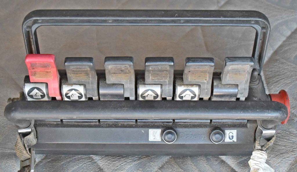 Sattelzugmaschine Mercedes-Benz ACTROS 1844 * Sattelzugmaschine *HIAB 330-5/FUNK: das Bild 13