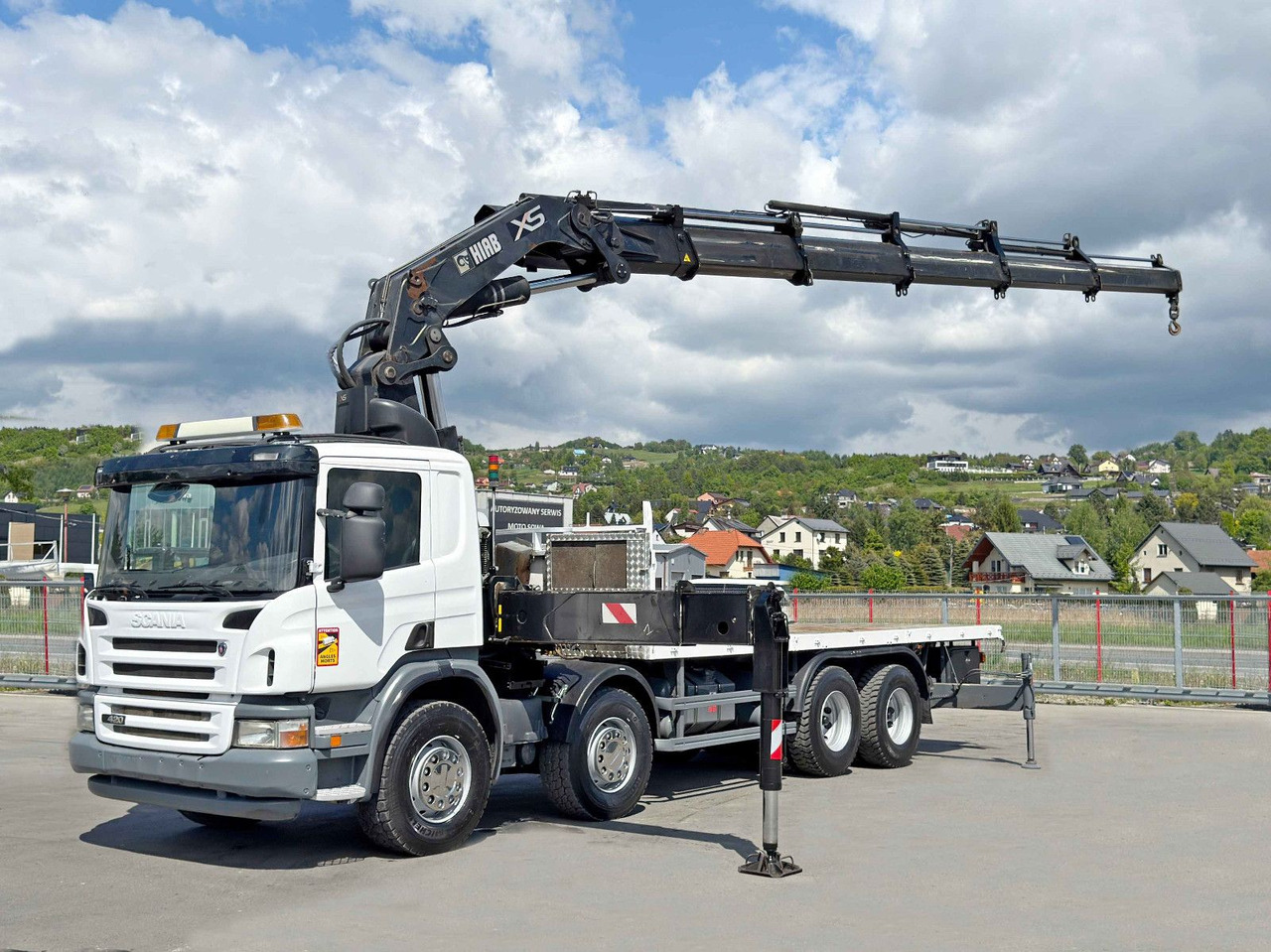 Scania P 420* PLATFORM 6,80m * HIAB 600 EP-5/FUNK * 8x4 - Autokran: das Bild 2 Scania P 420* PLATFORM 6,80m * HIAB 600 EP-5/FUNK * 8x4 - Autokran: das Bild 2