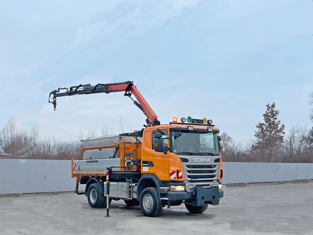 Scania R 420 * PK 11002/FUNK * sandblaste - Kipper, Autokran: das Bild 3 Scania R 420 * PK 11002/FUNK * sandblaste - Kipper, Autokran: das Bild 3