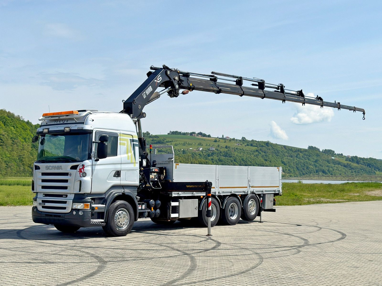 Scania R480 PRITSCHE 6,85m *HIAB 377 E-8 HIPRO/FUNK*8x4 - Autokran: das Bild 2 Scania R480 PRITSCHE 6,85m *HIAB 377 E-8 HIPRO/FUNK*8x4 - Autokran: das Bild 2