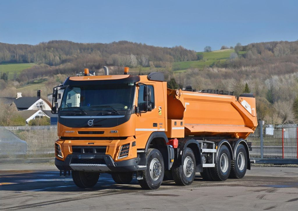 Volvo FMX 460 Kipper * TOPZUSTAND / 8x4 ! - Kipper: das Bild 2 Volvo FMX 460 Kipper * TOPZUSTAND / 8x4 ! - Kipper: das Bild 2