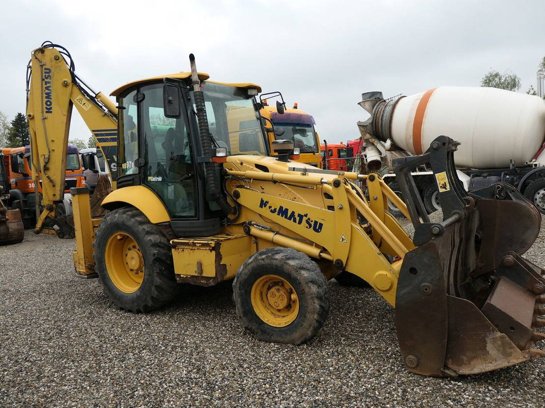Komatsu WB 97-5 - Baggerlader: das Bild 4 Komatsu WB 97-5 - Baggerlader: das Bild 4