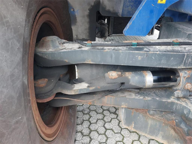 Reach stacker KONECRANES SMV 4531 CC5: das Bild 15