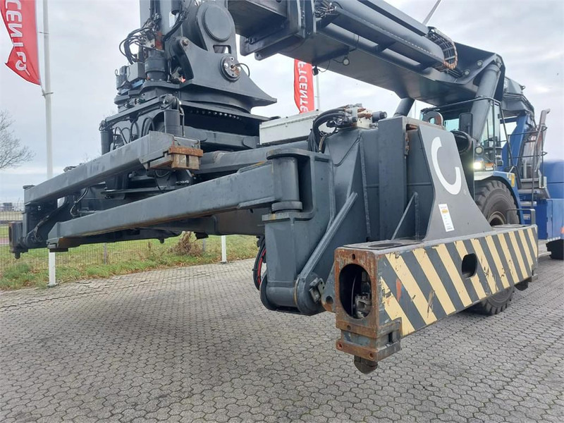 Reach stacker KONECRANES SMV 4531 CC5: das Bild 10