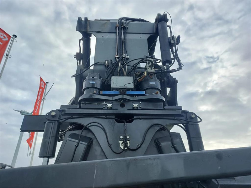 Reach stacker KONECRANES SMV 4531 CC5: das Bild 12