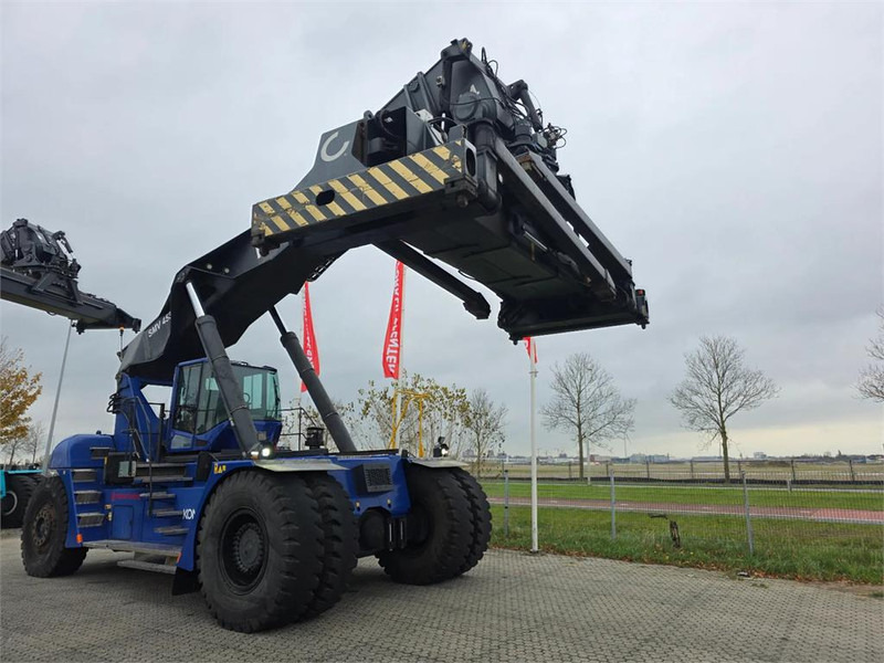 KONECRANES SMV 4531 CC5 - Reach stacker: das Bild 3 KONECRANES SMV 4531 CC5 - Reach stacker: das Bild 3