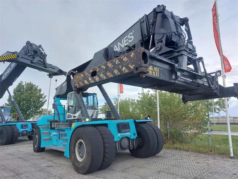 KONECRANES SMV 4531 TC5 - Reach stacker: das Bild 3 KONECRANES SMV 4531 TC5 - Reach stacker: das Bild 3