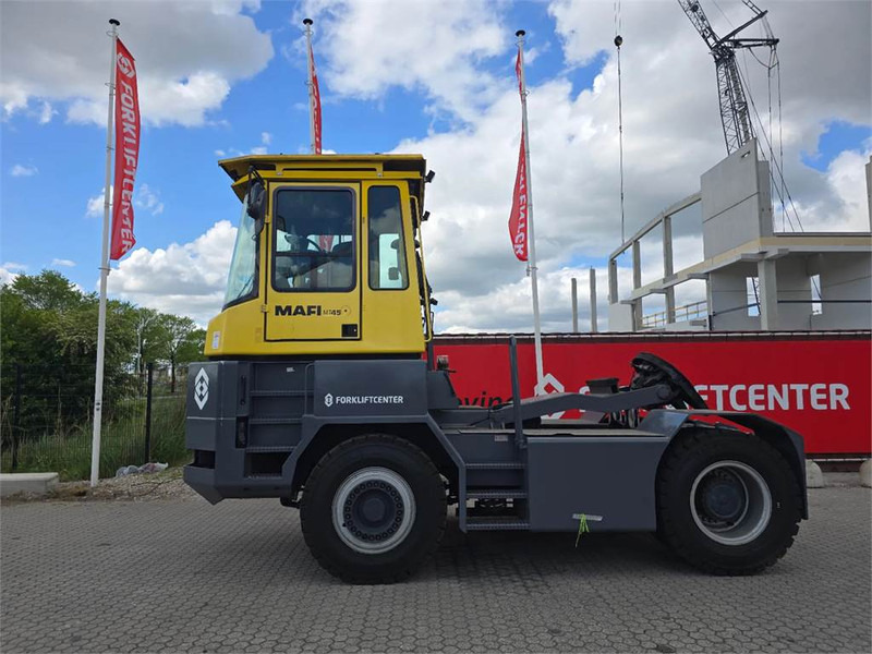 Mafi MT45R 4x4 - Terminaltraktor: das Bild 4 Mafi MT45R 4x4 - Terminaltraktor: das Bild 4