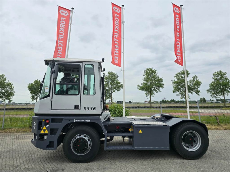 Mafi R336 4x4 - Terminaltraktor: das Bild 4 Mafi R336 4x4 - Terminaltraktor: das Bild 4