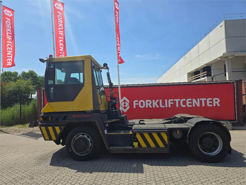Terberg RT282 4x4 - Terminaltraktor: das Bild 4 Terberg RT282 4x4 - Terminaltraktor: das Bild 4