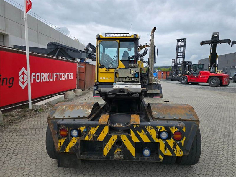 Terberg RT283 4x4 - Terminaltraktor: das Bild 5 Terberg RT283 4x4 - Terminaltraktor: das Bild 5