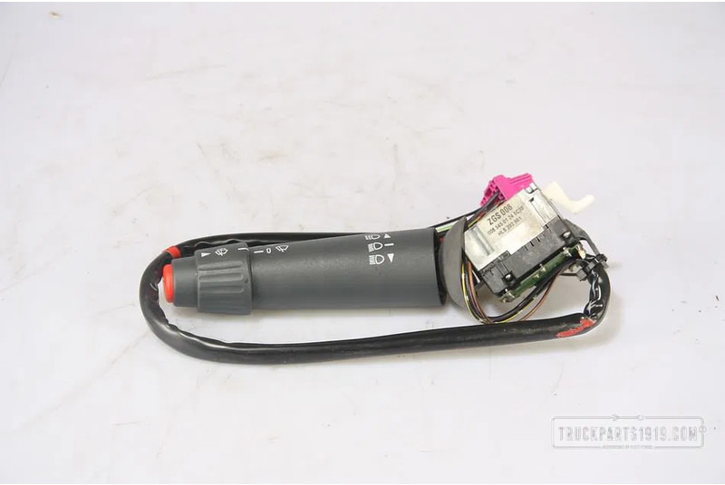 Mercedes-Benz 0085450124 Stuurkolom schak. wis. - Armaturenbrett für LKW: das Bild 1 Mercedes-Benz 0085450124 Stuurkolom schak. wis. - Armaturenbrett für LKW: das Bild 1