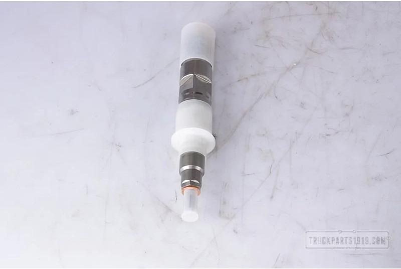 Volvo Fuel System Injector gebruikt/getest - Injektor für LKW: das Bild 1 Volvo Fuel System Injector gebruikt/getest - Injektor für LKW: das Bild 1