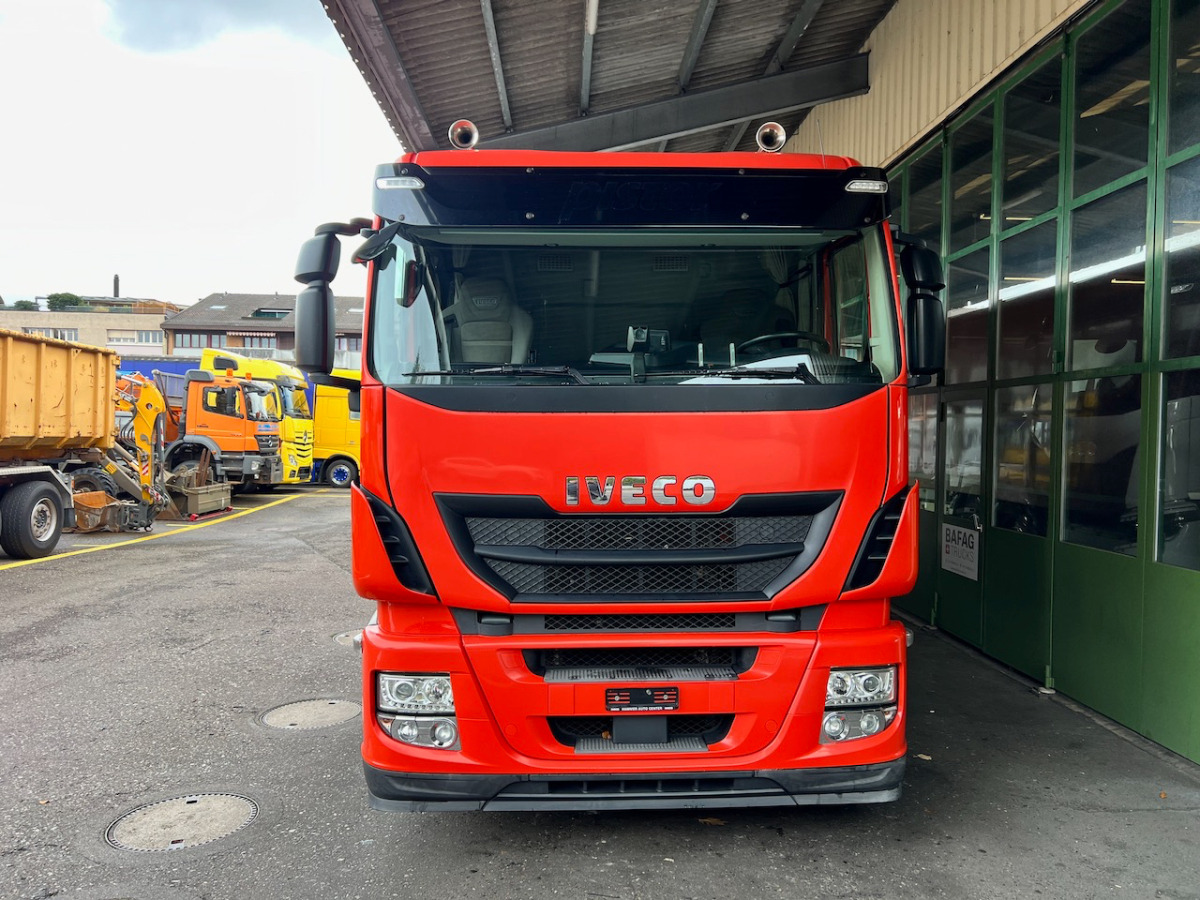 IVECO 260S42 Stralis - Koffer LKW: das Bild 3 IVECO 260S42 Stralis - Koffer LKW: das Bild 3