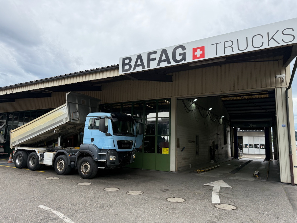MAN TGS 35.480 8x4 - Kipper: das Bild 2 MAN TGS 35.480 8x4 - Kipper: das Bild 2