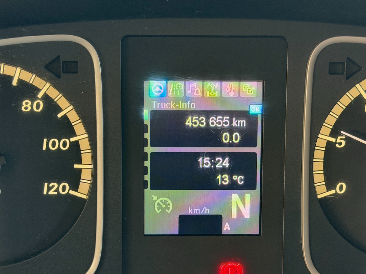 MERCEDES 1224 L - Plane LKW: das Bild 5 MERCEDES 1224 L - Plane LKW: das Bild 5